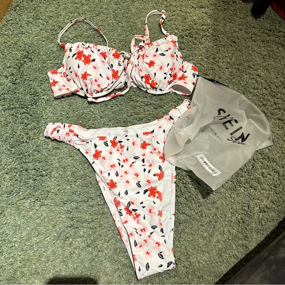 SHEIN Brand New Bikini - Picture 3 of 5